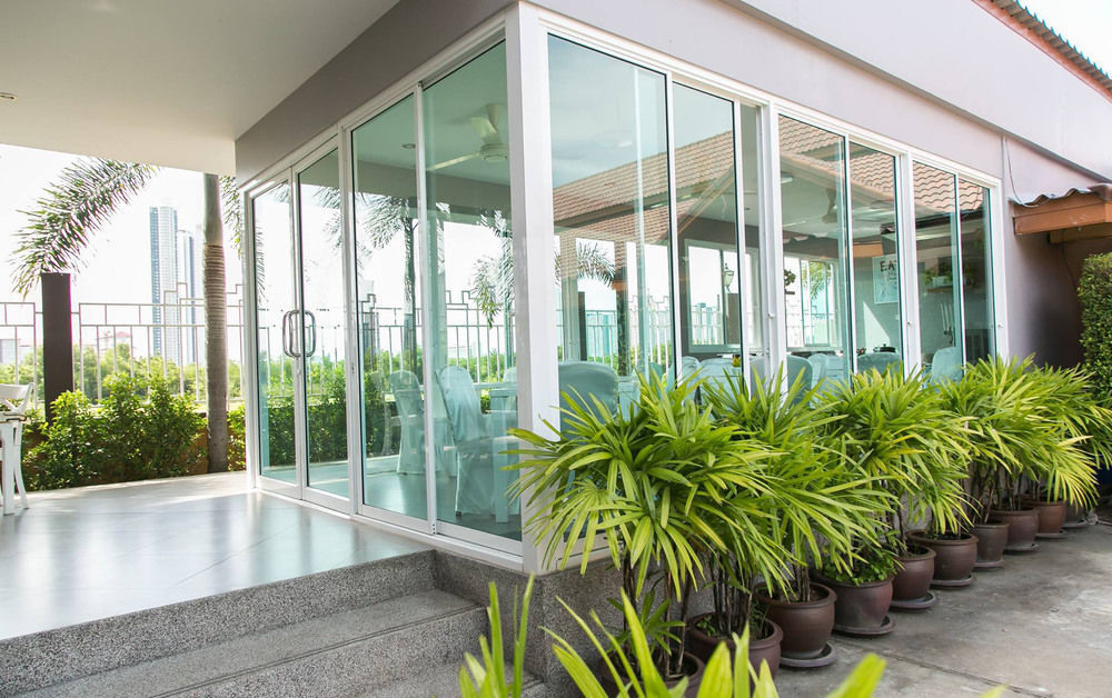 Oyo 245 Sweet Sense Jomtien Resort Pattaya Exterior foto